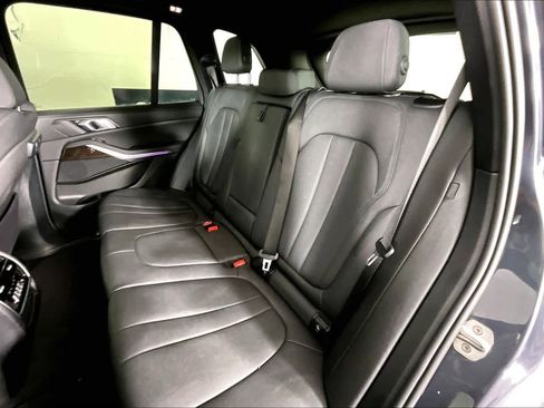 Used 2020 BMW X5 sDrive40i w/ Convenience Package RWD image 19