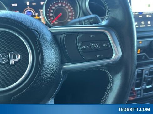 Used 2022 Jeep Wrangler Unlimited Rubicon w/ Cold Weather Group image 29