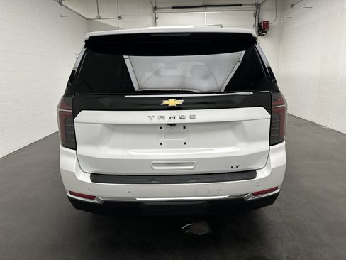 Used 2025 Chevrolet Tahoe LT image 9