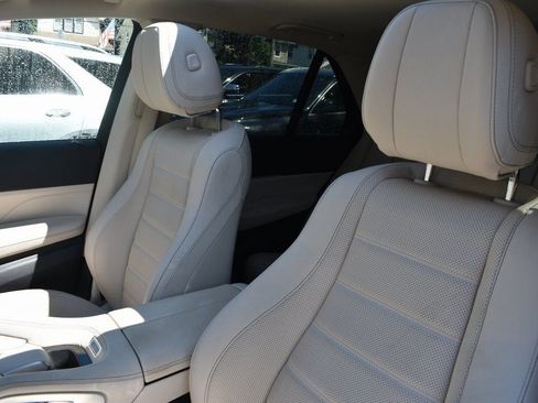 Used 2023 Mercedes-Benz GLE 350 4MATIC image 9