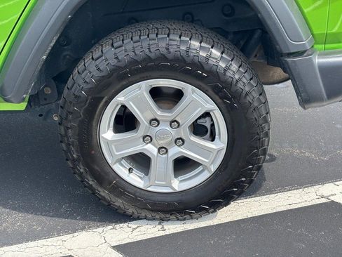 Used 2019 Jeep Wrangler Unlimited Sport S image 7