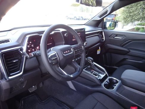 New 2026 GMC Canyon Elevation w/ Convenience Package RWD image 12