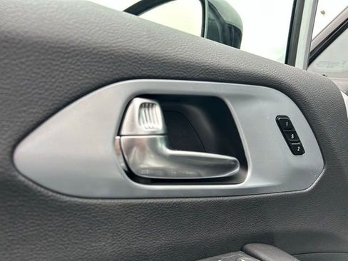 New 2026 Chrysler Pacifica Limited w/ S Appearance Package image 30