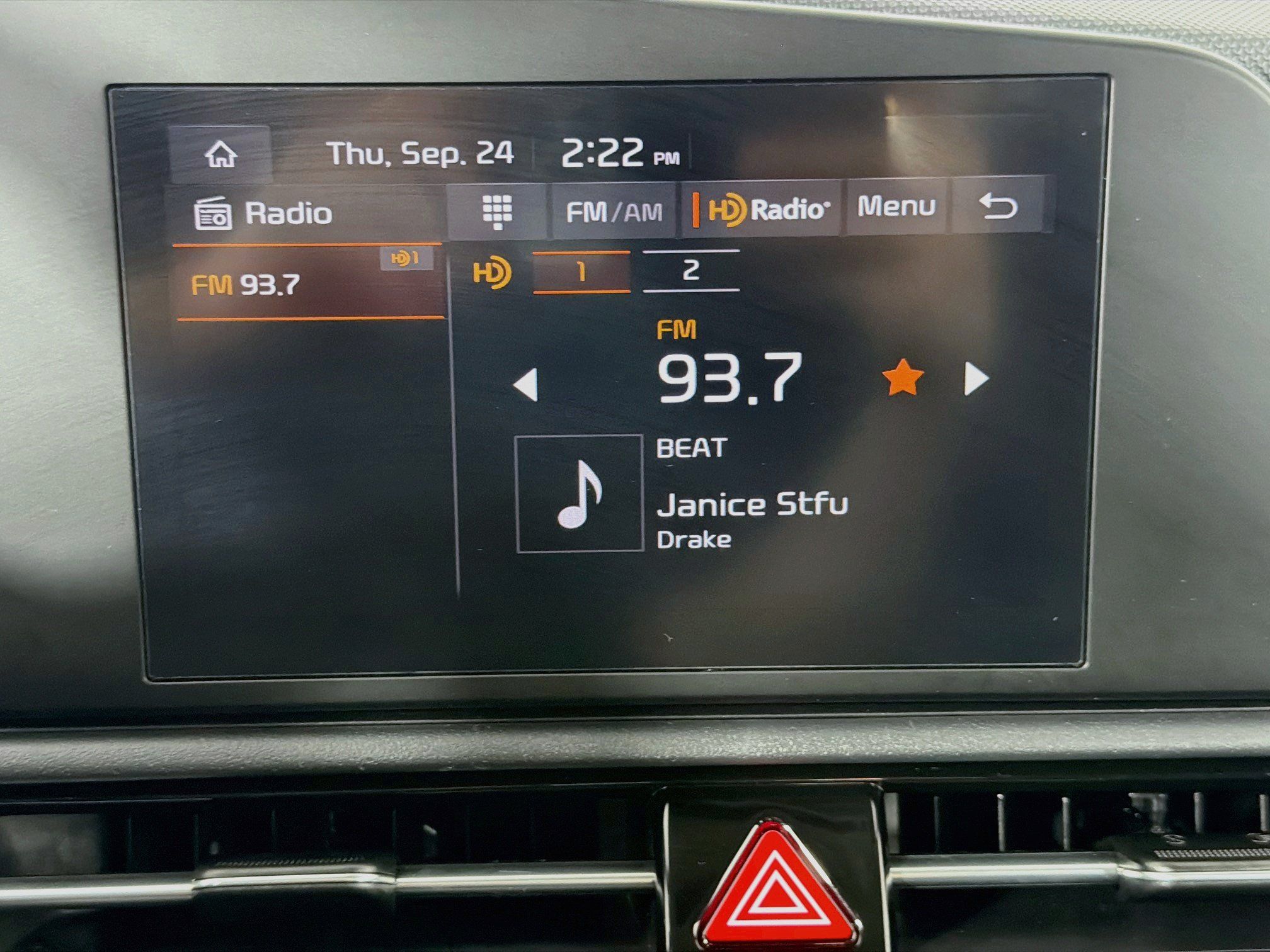 Used 2025 Kia Niro LX FWD image 21