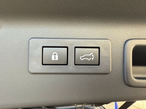 Certified 2025 Subaru Forester Limited w/ Popular Package #1 image 29