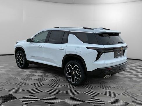 New 2026 Chevrolet Traverse High Country image 5
