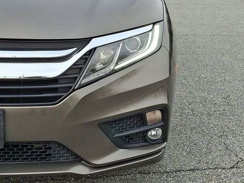 Used 2019 Honda Odyssey EX image 9