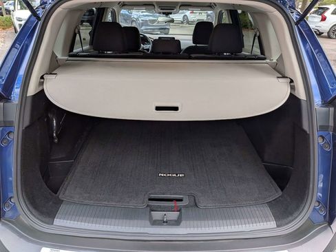 Used 2023 Nissan Rogue SV FWD image 12