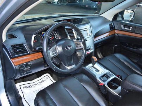 Used 2013 Subaru Outback 2.5i Limited w/ Moonroof Pkg image 13