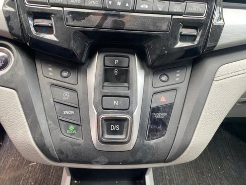 Used 2024 Honda Odyssey EX-L image 13