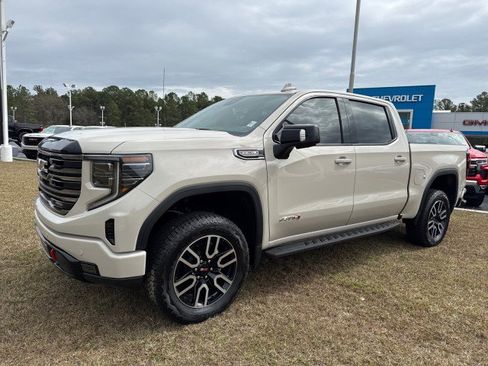 New 2026 GMC Sierra 1500 AT4 w/ AT4 Premium Package image 7