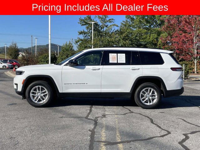 Used 2025 Jeep Grand Cherokee L Laredo AWD/4WD image 2
