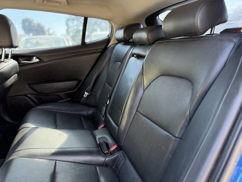 Used 2018 Kia Stinger image 21