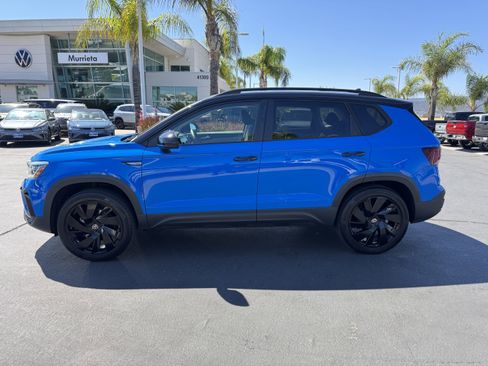 Used 2024 Volkswagen Taos SE image 7