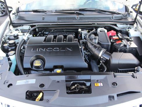 Used 2011 Lincoln MKS w/ 101A Rapid Spec Order Code FWD image 30