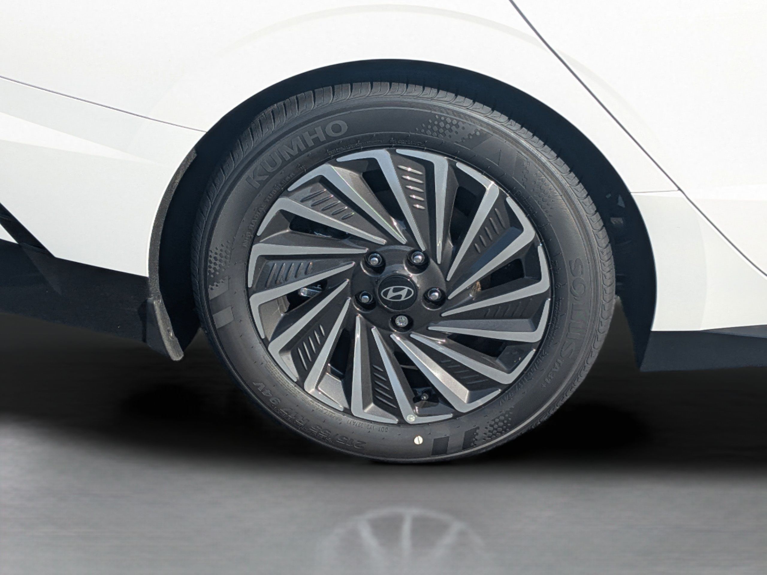 New 2026 Hyundai Sonata Limited FWD image 34