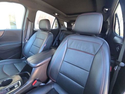 Used 2022 Chevrolet Equinox RS w/ RS Leather Package image 23