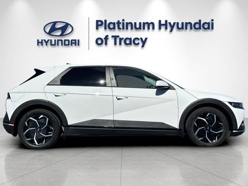 Used 2023 Hyundai Ioniq 5 SE AWD/4WD image 3