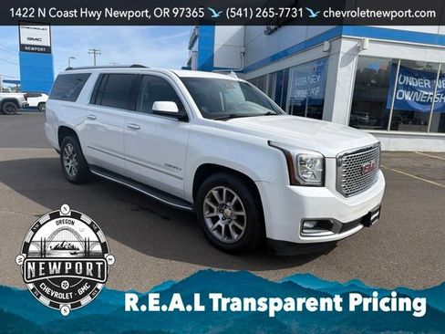 Used 2016 GMC Yukon XL Denali AWD/4WD image 3