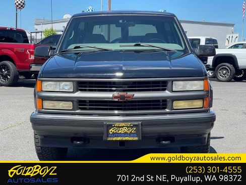 Used 1999 Chevrolet Tahoe 4WD 2-Door w/ Preferred Equipment Group image 9