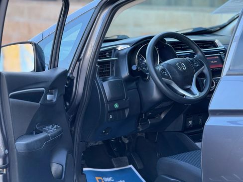 Used 2019 Honda Fit LX image 8