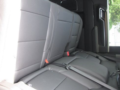 New 2025 GMC Sierra 2500 SLT w/ SLT Premium Package image 25