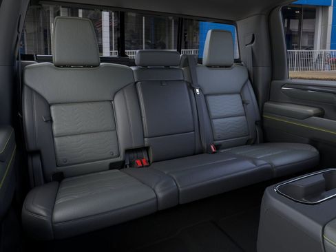 New 2025 Chevrolet Silverado 2500 ZR2 w/ Technology Package AWD/4WD image 41