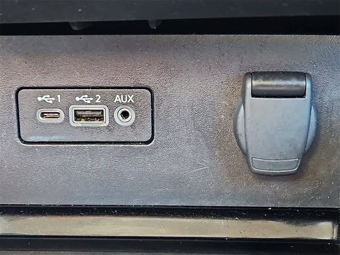 Used 2024 Nissan Altima 2.5 SV image 20