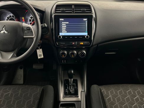 Used 2026 Mitsubishi Outlander Sport AWD image 14