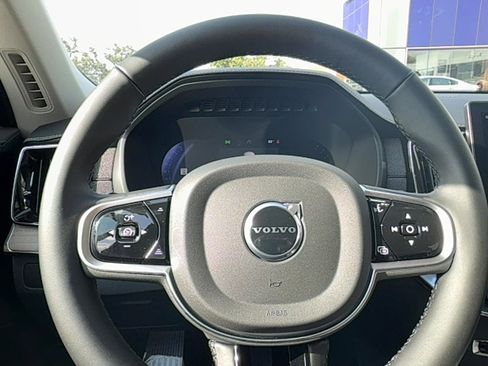 Used 2026 Volvo XC90 B6 Plus w/ Protection Package Premier image 21