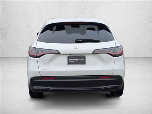 New 2026 Honda HR-V LX image 7