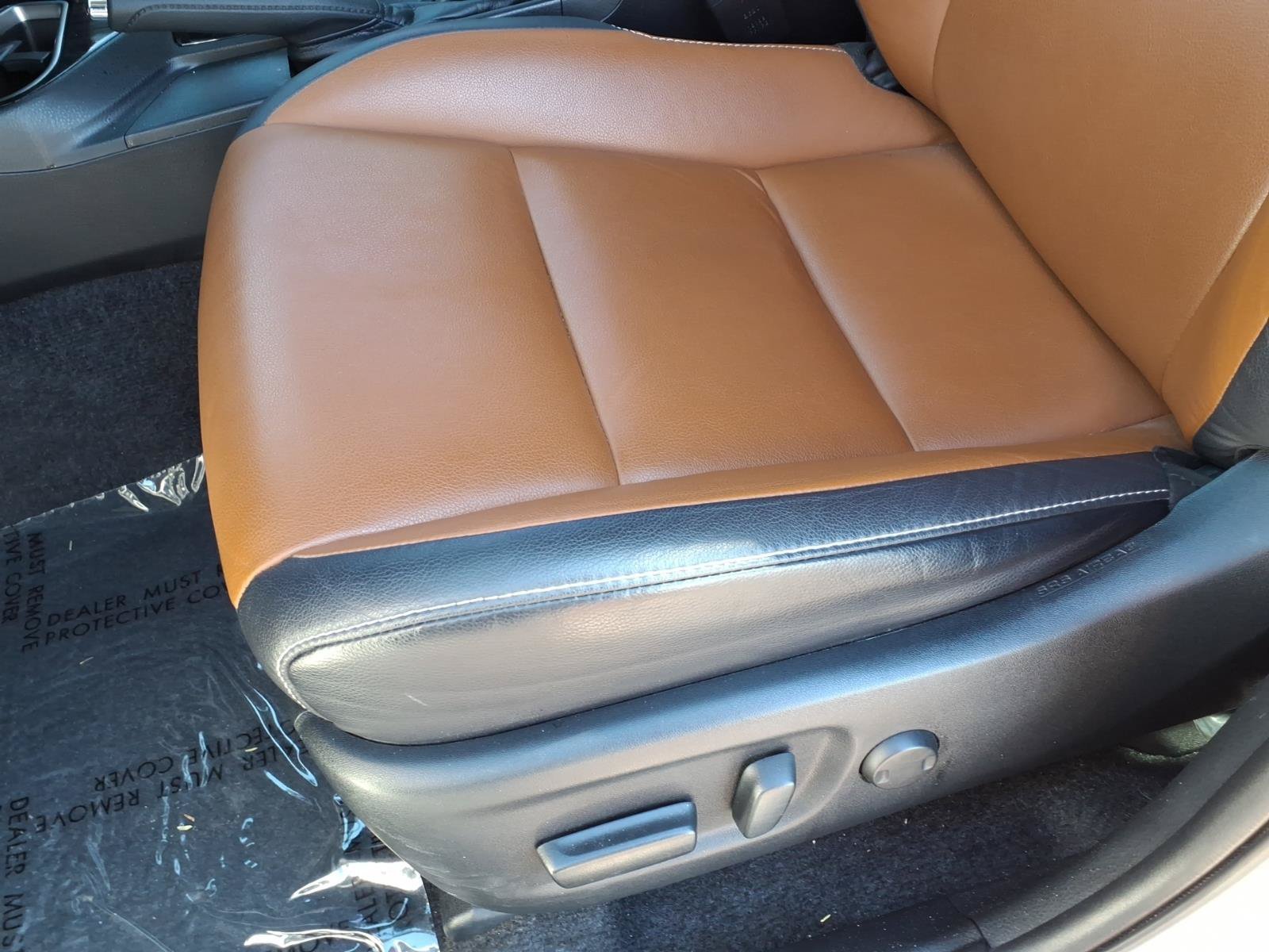 Used 2018 Toyota RAV4 Limited w/ Advanced Technology Package FWD image 25