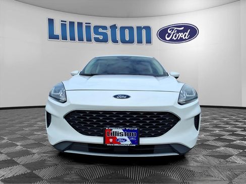 Used 2021 Ford Escape SE image 2