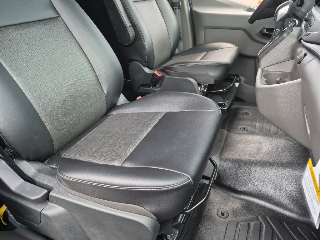 New 2026 Ford Transit 150 Medium Roof w/ Load Area Protection Package RWD image 29
