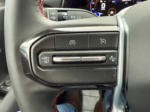 Used 2026 Chevrolet Colorado Z71 image 44