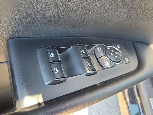 Used 2022 Lincoln Nautilus Reserve w/ Equipment Group 201A image 14