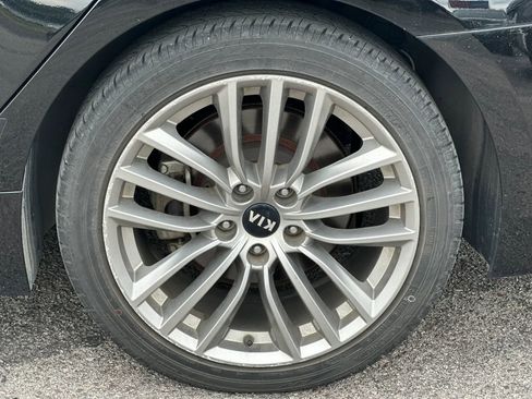 Used 2018 Kia Stinger RWD image 21