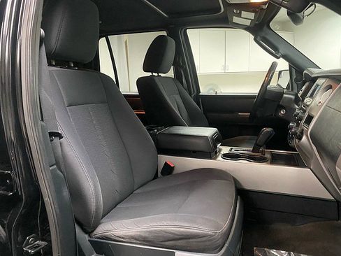 Used 2016 Ford Expedition EL XLT image 16