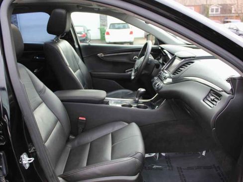 Used 2016 Chevrolet Impala LT image 33