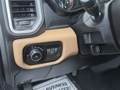 Used 2019 RAM 2500 Big Horn AWD/4WD image 21