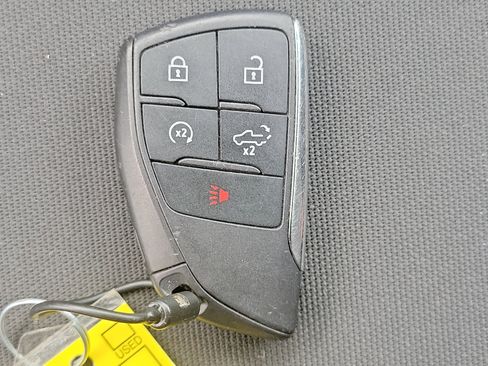 Used 2025 Chevrolet Silverado 1500 LT image 30