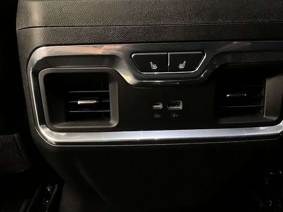 Used 2022 GMC Sierra 1500 Denali w/ Denali Reserve Package AWD/4WD image 25