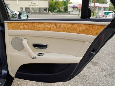 Used 2014 Bentley Flying Spur W12 AWD/4WD image 36