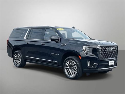 Used 2024 GMC Yukon XL Denali Ultimate image 25
