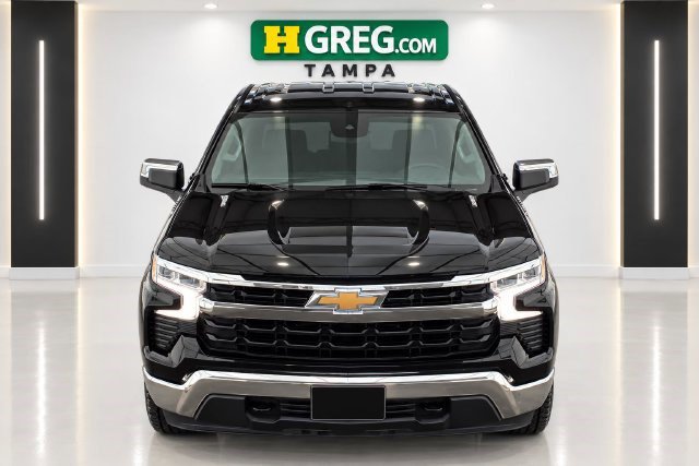Used 2024 Chevrolet Silverado 1500 LT AWD/4WD image 7