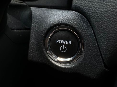 Used 2024 Toyota RAV4 AWD Hybrid image 30