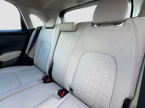 Certified 2023 Honda HR-V LX image 27