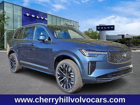 New 2026 Volvo XC90 B6 Plus w/ Protection Package Premier image 1