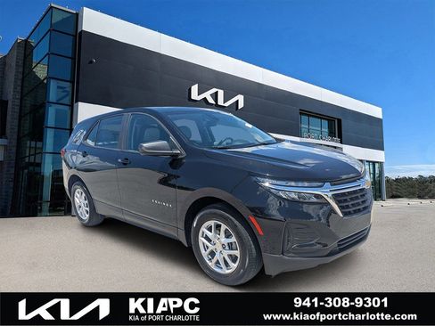 Used 2024 Chevrolet Equinox LS w/ Driver Confidence II Package FWD image 1