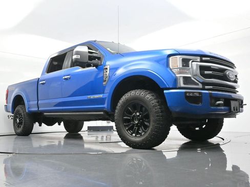 Used 2021 Ford F250 Platinum w/ Tremor Off-Road Package AWD/4WD image 45